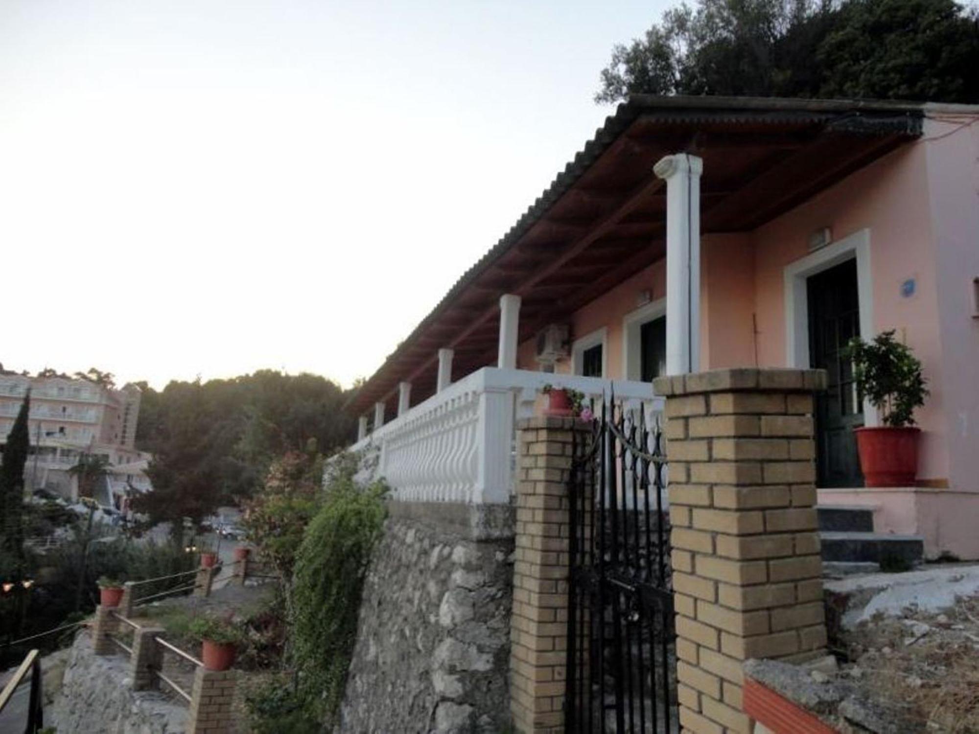 Anthimos Rooms Paleokastritsa Exterior photo